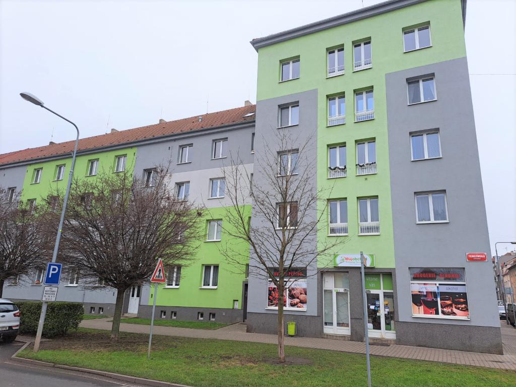 Nabízíme k prodeji byt 2+1 na ulici Terezínská v Lovosicích